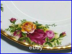 Royal Albert, Old Country Roses 10Pc Bone China Set, 2 Place Settings 1962