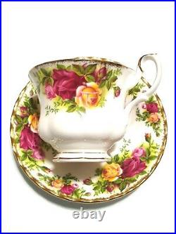 Royal Albert, Old Country Roses 10Pc Bone China Set, 2 Place Settings 1962