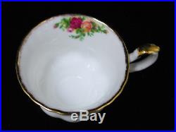 Royal Albert Old Country Roses 10 Footed Cups, Creamer, Sugar with Case S7757
