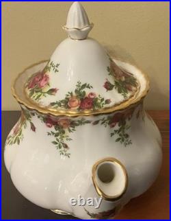 Royal Albert Old Country Roses 10 Teapot RARE CANDLE HOLDER Salt Pepper Creamer