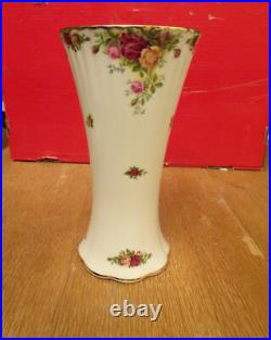 Royal Albert Old Country Roses 10in Bone China Tall VaseStamped 1962England