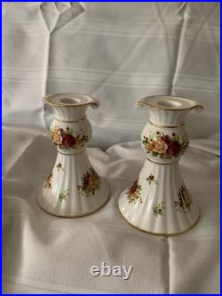 Royal Albert Old Country Roses 12 place setting. Bone China full Dinner Set 1962