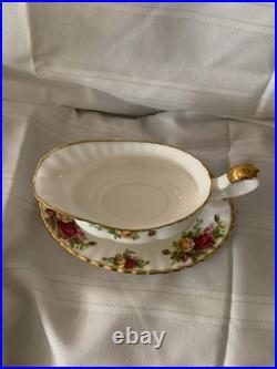Royal Albert Old Country Roses 12 place setting. Bone China full Dinner Set 1962