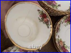 Royal Albert Old Country Roses 14 Piece