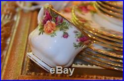 Royal Albert Old Country Roses 16 Pc 4 Setting Saucer Cup Dinner Bread Plate Ln