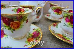 Royal Albert Old Country Roses 16 piece coffee set good condition