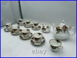 Royal Albert Old Country Roses 17-Pc Tea Set #7