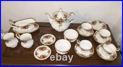 Royal Albert Old Country Roses 18 Piece Tea Set creamer Sugar 4 cups Bowls