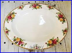 Royal Albert Old Country Roses 1962, 81 piece collection