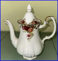 Royal Albert Old Country Roses 1962 Coffee Pot wLid Bone China England Pristine