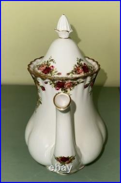 Royal Albert Old Country Roses 1962 Coffee Pot wLid Bone China England Pristine