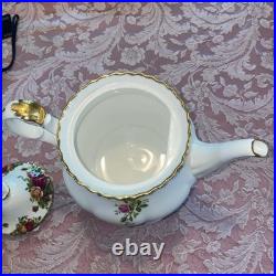 Royal Albert Old Country Roses 1962 Collection China Teapot Warmer England