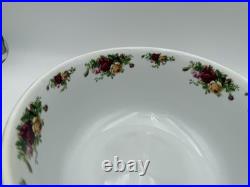Royal Albert Old Country Roses 1962 Large Sculpted Salad Bowl C38