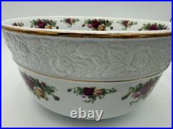 Royal Albert Old Country Roses 1962 Large Sculpted Salad Bowl C38