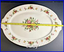 Royal Albert Old Country Roses 19 Oval Serving Platter Fluted Handled Nib