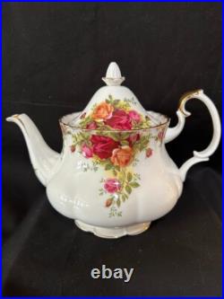 Royal Albert Old Country Roses 19 Piece Tea Set Made in England Royal Albert Old Country Roses 19 Piece Tea Set Made in England