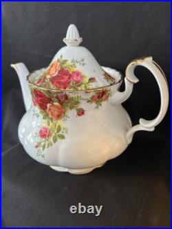 Royal Albert Old Country Roses 19 Piece Tea Set Made in England Royal Albert Old Country Roses 19 Piece Tea Set Made in England