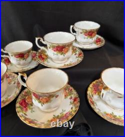 Royal Albert Old Country Roses 19 Piece Tea Set Made in England Royal Albert Old Country Roses 19 Piece Tea Set Made in England