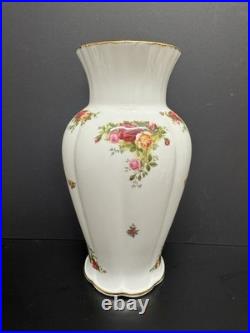 Royal Albert Old Country Roses 19pc Bone China Tea Coffee Set Vases Gold Trim
