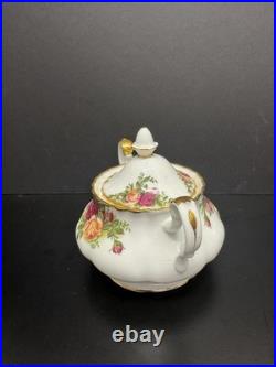 Royal Albert Old Country Roses 19pc Bone China Tea Coffee Set Vases Gold Trim