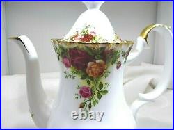 Royal Albert Old Country Roses 1st England Circa 1962-1973 Bone China Coffee Pot