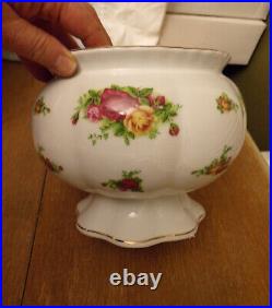 Royal Albert Old Country Roses @2004 English Bone 2-pc Arrangement Vase #288316