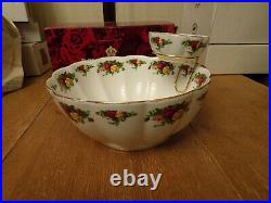 Royal Albert Old Country Roses @2006 Chip-N-Dip Serving Bowl Set @28839002