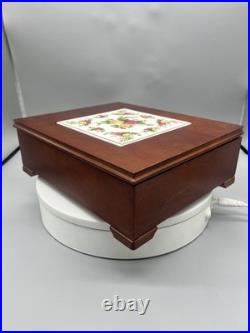 Royal Albert Old Country Roses @2006 Wooden Tea Chest with Box
