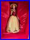 Royal_Albert_Old_Country_Roses_2010_Figure_of_the_Year_RARE_COLLECTIBLE_IN_BOX_01_wl