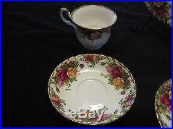Royal Albert Old Country Roses 20 Pc Service 4 Dinner Plates Cups Saucer