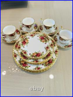 Royal Albert Old Country Roses 20-Piece Dinnerware Set