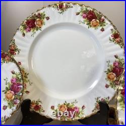 Royal Albert Old Country Roses 20 Piece Place Setting Bone China England