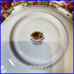 Royal Albert Old Country Roses 20 Piece Place Setting Bone China England