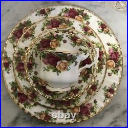 Royal Albert Old Country Roses 20 Piece Place Setting Service For 4 England