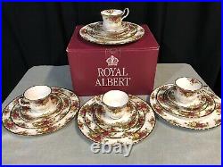 Royal Albert Old Country Roses 20 Piece Set In Box 4 Place Settings