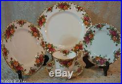 Royal Albert Old Country Roses 20 Pieces Place Setting Bone China England In Box