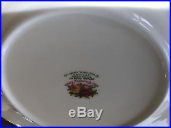 Royal Albert Old Country Roses 20-pic Dinner Set-Made in England
