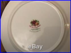 Royal Albert Old Country Roses 20 piece set -4 Place Settings Service for 4 NIB