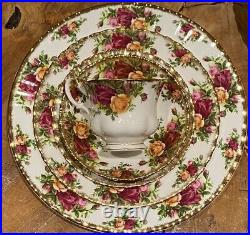 Royal Albert Old Country Roses 21 Pcs Place Setting Service For 4 England