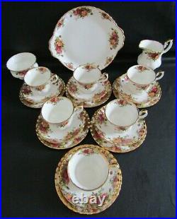 Royal Albert Old Country Roses 21 Piece Tea Set 1962/73 Excellent Condition