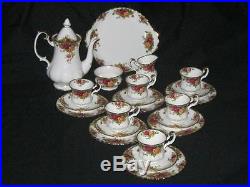 Royal Albert Old Country Roses 22 Piece Coffee Service with 1.5pint (U. K.) Pot