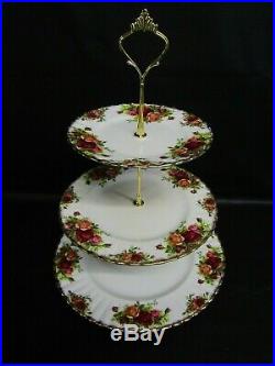 Royal Albert Old Country Roses 22 Piece Tea Set Including Cake Stand Vgc