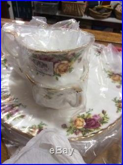 Royal Albert Old Country Roses 24 Piece Set NEW IN BOX