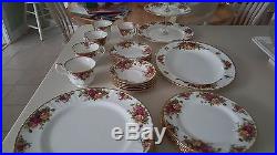 Royal Albert Old Country Roses 28 Piece Dinnerware Set, White, 5 Place Setting