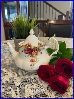 Royal Albert Old Country Roses 2 Cup Teapot, Hard Find. Made In England. Mint