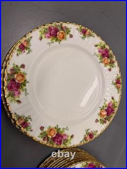 Royal Albert Old Country Roses 30 Pc Dinner Plate Set Bone China England