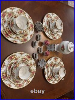 Royal Albert Old Country Roses 30 Piece Set New Never Used Royal Albert Old Country Roses 30 Piece Set New Never Used