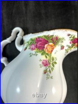 Royal Albert Old Country Roses 32 Oz Pitcher Montrose Shape w Red & Yellow Roses
