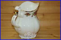 Royal Albert Old Country Roses 32 ounce Water Pitcher, 6 1/2 MADE IN ENGLAND