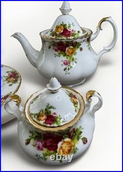 Royal Albert Old Country Roses 38 Pc Dinner Tea Set 1962 England Bone China VTG